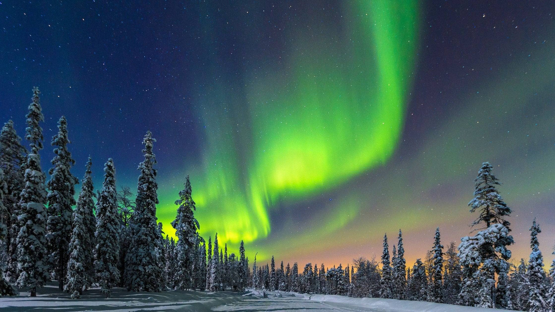 Heads Up! Northern Lights Might Paint the Skies This Weekend (May 10-12, 2024) - VizoCare