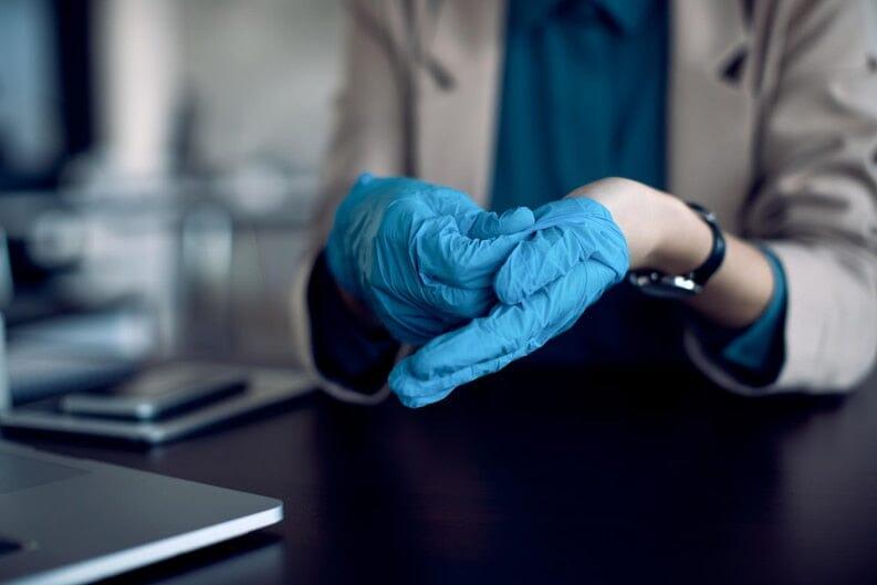Disposable Gloves in the Workplace: Safety and Hygiene in the Modern World