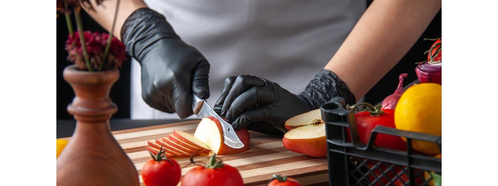 Should Chefs Wear Disposable Gloves?