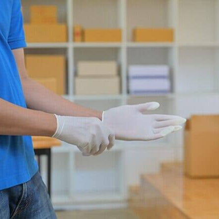 Preserving Quality and Safety: The Role of Disposable Gloves in the Packaging Industry