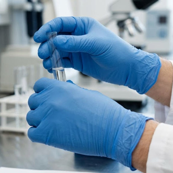 How to Choose Nitrile Exam Gloves: Thickness (Mil), Size, Cuff Length, Texture and Powder-Free Explained