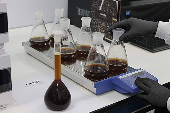 Nitrile Gloves- 5mil 100 / Box (NPP-MG-25)